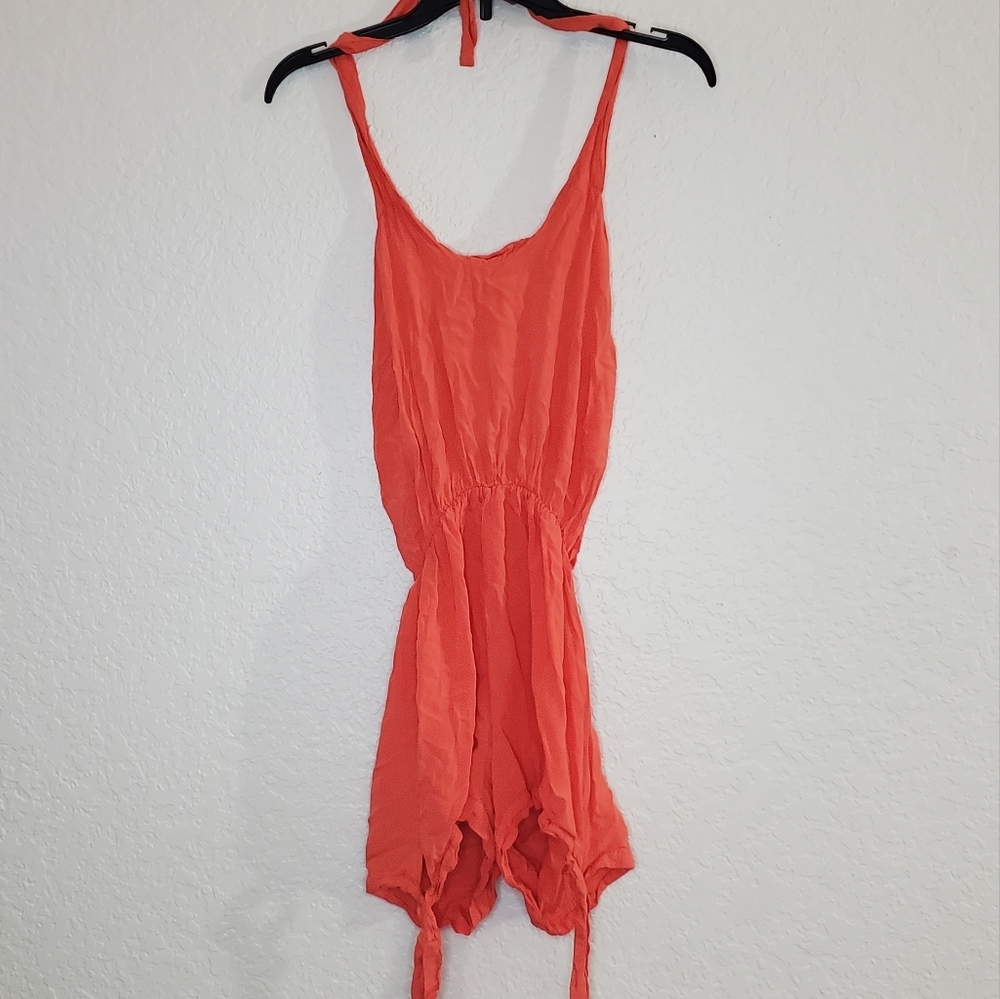 Beautiful Orange Short Romper Size S - Picture 2 of 4